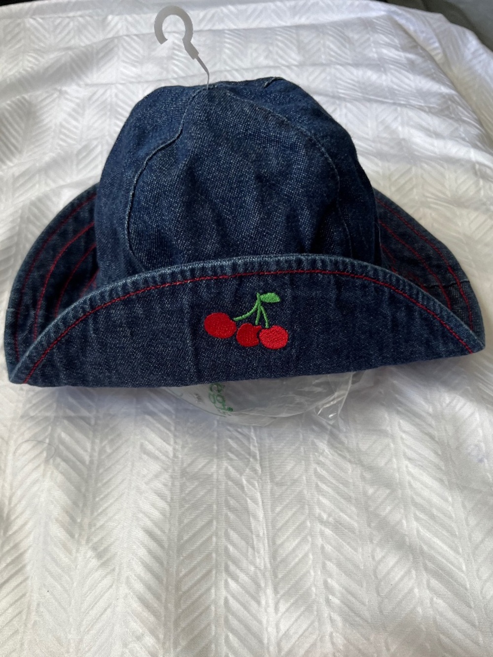 Vintage GYMBOREE Cherries Denim Bucket Sun Hat 3-6 Months V NEW